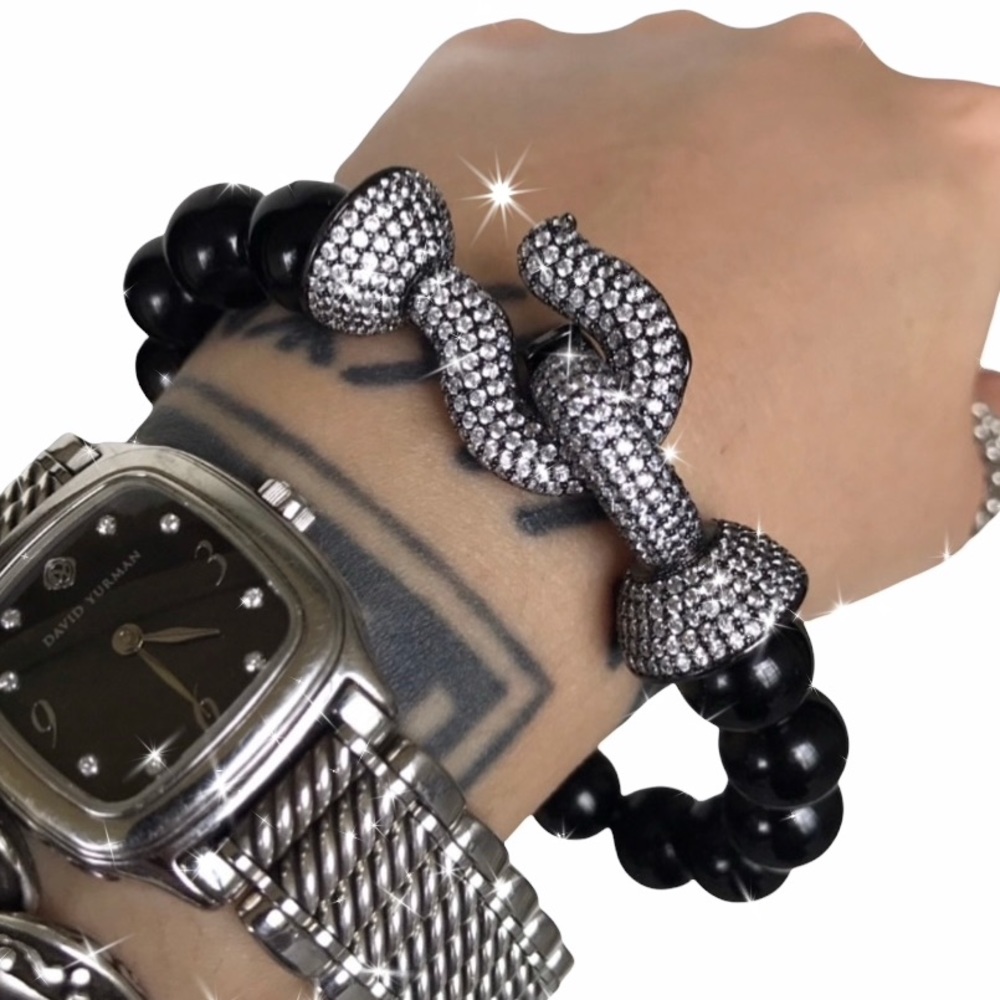 Genuine shinny onyx gemstones beads with black rodhium cz hook clasp bracelet
